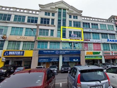 2nd Floor Office Unit for Rent at Jalan Tun Jugah