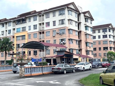 Apartment Laman Suria, Kajang