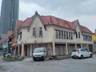 Below Market Value 2 Sty Corner Kajang Utama