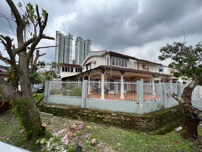Best CORNER Terrace House Damansara Kim