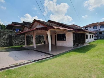 Bungalow house For Sale