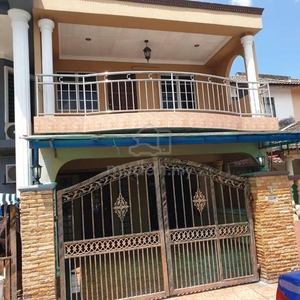 Double Storey Terrace Puchong Indah
