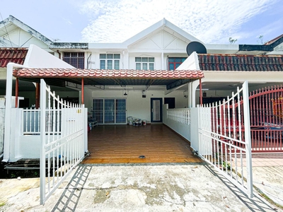 FACING OPEN Double Storey Terrace Taman Damai Indah, Kajang