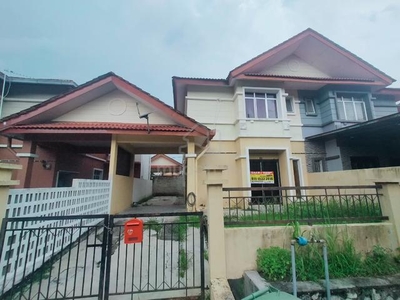 For Rent Nice House Semi D Cluster Lrg Az-Zaharah Puncak Alam