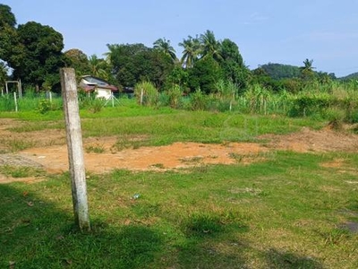 Freehold Tanah Lot Bangunan Tepi Jalan Enam Kaki, Beranang, Semenyih