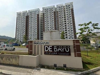 [ FULL LOAN ] De Bayu Apartment 900sf Setia Alam BELOW MARKET VALUE