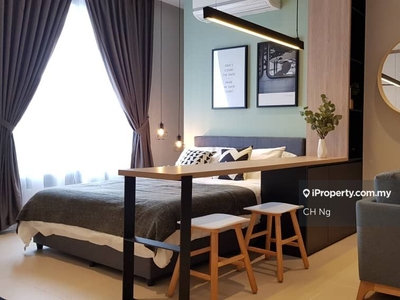 Fully Furnished SOHO Arcoris in Mont Kiara for Rent