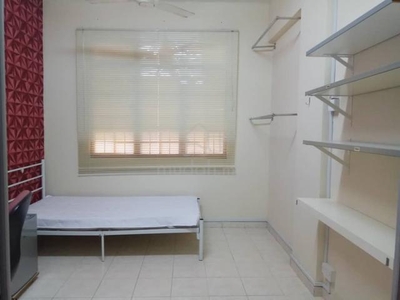 Furnished 3 Bedrooms Apt, @Pandan Mewah, Hospital Ampang, McD, bus.