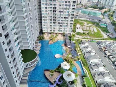 Imperial Grande Poolview with Partly Furnished, Sungai Ara