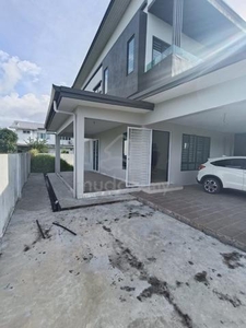 Kuching City Mall @ Stephen Yong Double Storey Corner House FOR SALE!!
