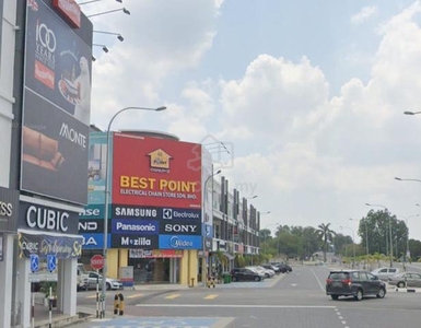 Main road 1st Floor Shop @ Jalan Kulim,Taman Bukit Mas , Bm