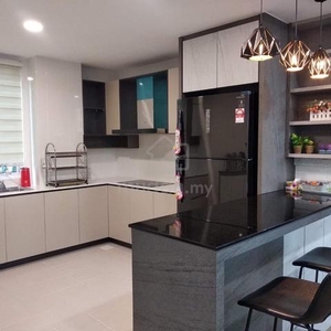 McKenzie Avenue fully furnished at Taman Stapok for rent