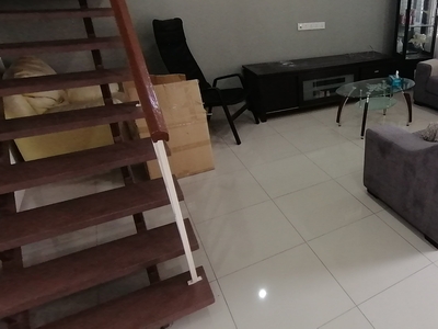 OUG Renovated 2 Storey Terrace For Rent