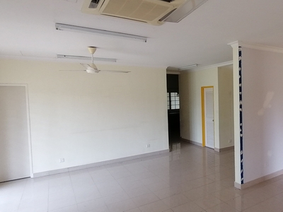 OUG/Sri Petaling Corner 2 Storey Semi D For Rent