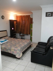 OUG/Taman United Bungalow For Rent