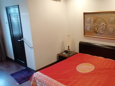 OUG/Taman Yarl Fully Furnished Bungalow Room