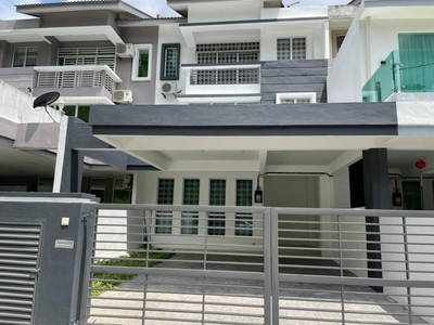 Partial Furnished 2.5 Storey Kepayang Heights, Seremban Big House Unit