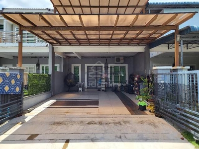 Partly furnished nice double storey at sendayan