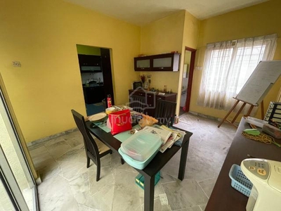 [[PARTLY RENOVATED]] 2.5 Storey Terrace House, Desa 7, Country Homes