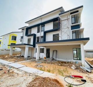 Puchong Hilltop New Launching, 23x80 Zero Cost to Own a House!