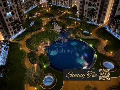 Putra Place Pool View Renovated Unit Near Queensbay
