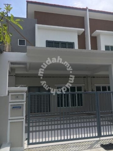 Rumah Teres 2 Tingkat Untuk Disewa