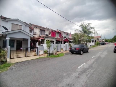 Rumah Teres Renovated Jalan Hijau Bandar Tasik Puteri Kundang Rawang