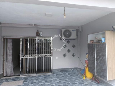 SELLING CHEAP 2 Storey Link House For Sale at SRI MUDA Shah Alam