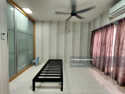 Setiawalk Pusat Bandar Puchong 845sf 2 bedrooms for Rent