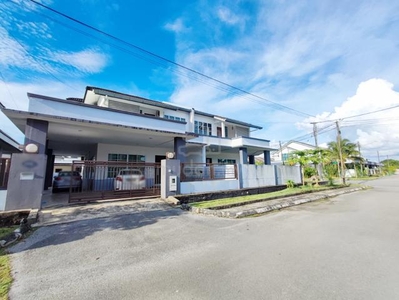 Stephen Yong Double Storey Semi Detached House Well Maintained