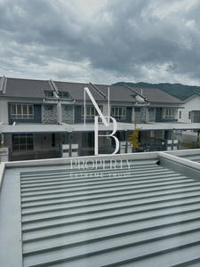 Bandar Ainsdale Double Story Terrace For Rent