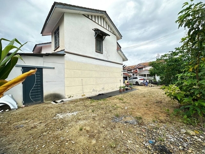 FOR SALE : CORNER LOT 2 Storey Terrace Taman Salak Perdana, Sepang FREEHOLD 2270 sqft