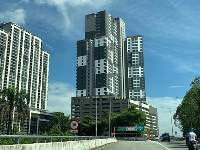 Freehold Apartment 3 Rooms Condo MRT Landmark Residence 2, Bandar Sungai long, Kajang, Cheras South For Sale