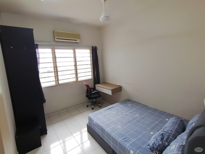 Medium Room for Rent at Suriamas Condominium