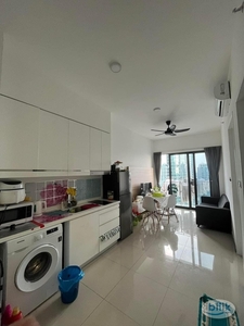 Middle Room at SouthLink Lifestyle Apartments, Bangsar South, Bangsar