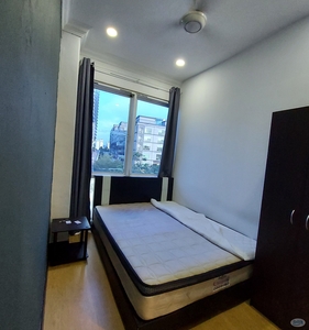 Middle Room Available for Rent in Courtyard, Kota Damansara