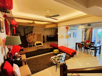 (RENOVATED) 2 Storey Tropicana Villa Home Bukit Utama Bukit Antarabangsa For Sale