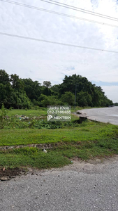 Malaysia Selangor , West Port, Beside Telok Gong Klang 22.37 Acres Flat Land for Sale