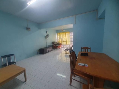 3 bedrooms Putri Ria Apartment, Megah Ria, Masai (with Furnished, G&G)