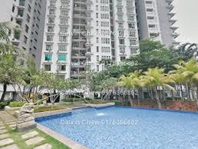 Atmosfera Condominuim Fully Furnished corner for rent