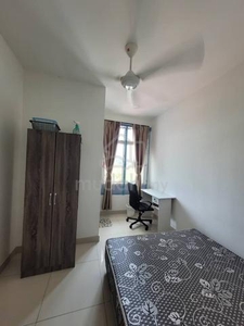 Bandar dato onn @Jusco 9 MED room fully furnished for MALE rent