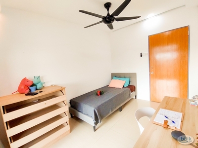 Near Mid Valley Full Furnish Single Bedroom at Saville Residences @ Old Klang Road