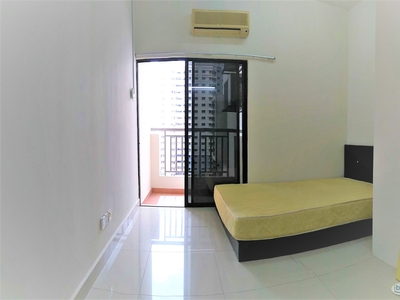 Middle Room For Rent in Pelangi Utama Bandar Utama Petaling Jaya