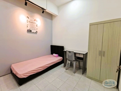 Near UITM & Hospital Selayang Fully Furnished Female Room at 162 Residency, Selayang