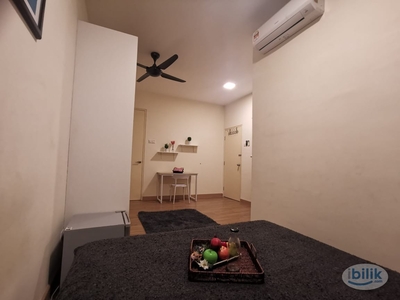 Nearest To MRT Within 1 Min Walking Distance. Master Room for Rent