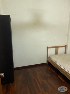 Single Room at Paradesa Tropika, Bandar Sri Damansara