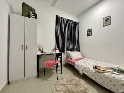 Single Room for Rent @ SENTUL near MRT KTM LRT 10 mins drive to KLCC or TRX Jln Ipoh Setapak Gombak