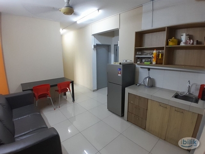 Casa Residenza Single Room with Fans rent near MRT Kota Damansara, Emporis, Thomson Hospital, Segi University