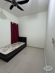 Spacious Single Room at The Z Residence, Bukit Jalil