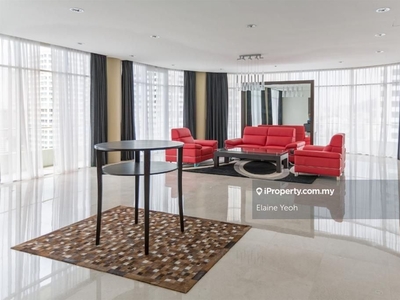 8 Gurney Fully Renovated And Furnished Seaview High floor
